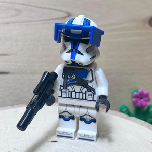 Star Wars Clone Heavy Trooper 501st Legion – Genuine LEGO® Minifigure