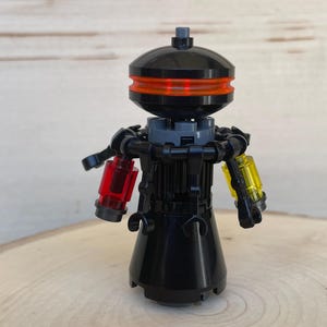 FX-9 Surgical Assistant Droid - Genuine LEGO® Minifigure