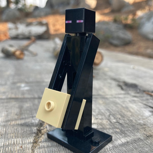 Enderman holding a block - MC, Genuine LEGO® Minifigure