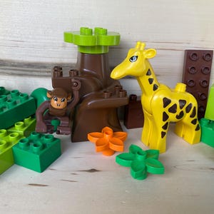 DUPLO Giraffe and Monkey plus 1/2 lb DUPLO – Genuine LEGO® Animals