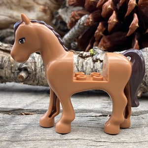 Medium Nougat Horse with Deep Brown Eyes, Dark Brown Mane and Tail - Genuine LEGO® Animal