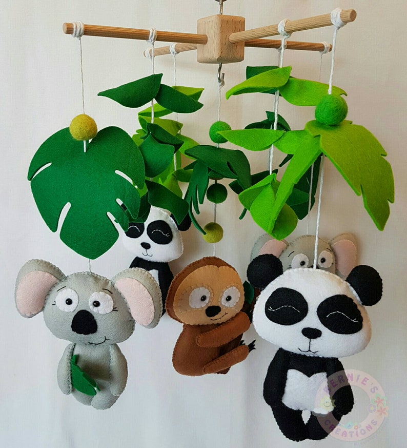 zoo cot mobile