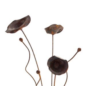 Art de jardin, sculpture d&#39;extérieur de fleurs en métal, art de jardin de fleurs sauvages rouillées pour jardiniers en solde