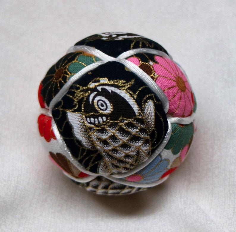 2.5 Inch Diameter Japanese Kimekomi Ball Quilted Ornamental Ball, Colorful Ball with Koi Japanese Carp Motif image 1