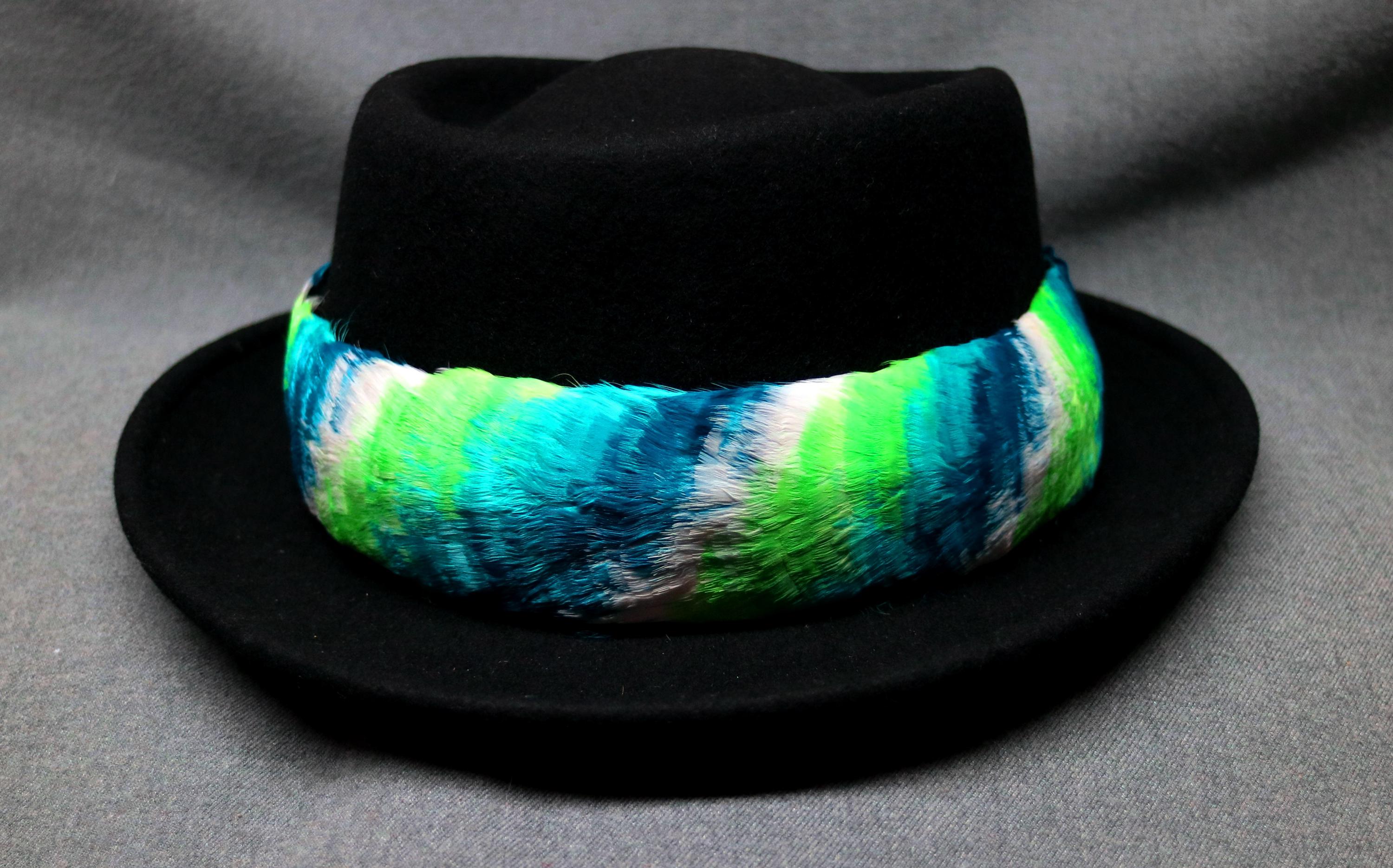 Leihulu humupapa second（green） Hawaiian Feather Lei, Hat Band Lei Hulu Humu Papa, Diag