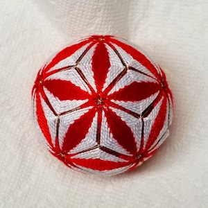 2.5 Inch Diameter Japanese Temari Ball (Embroidered Ornamental Ball), Bright Red & White Star Pattern