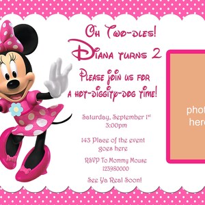 Minnie Mouse-uitnodiging. Minnie Mouse verjaardagsuitnodiging. Minnie Mouse-feestje. Met of zonder fotolay-out. (afdrukken of delen)