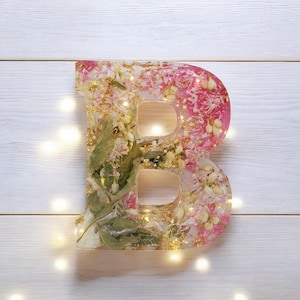 Custom LED Resin Letter | Real Dried Flowers | Personalized Floral Keepsake | Gift for Her, Baby Name Decor, Memorial Letter | Made for You