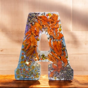Custom LED Resin Letter to fit YOUR aesthetic and Style | Dried Flowers | Personalized Floral Keepsake, Special Gift for bf | Boho Aesthetic
