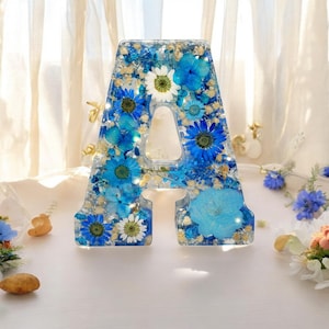 Letra de resina LED personalizada / Flores secas reales / Recuerdo floral personalizado / Regalo para ella, Decoración con nombre de bebé, Carta conmemorativa / Decoración navideña