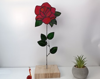 Stained glass rose Mom birth flower Glass flowers long stem Flower table decor Everlasting flower Suncatcher