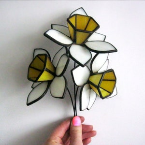 Stained glass flower Daffodil gift Garden decor Birth month flowers 3d stained glass Everlasting flowers image 2