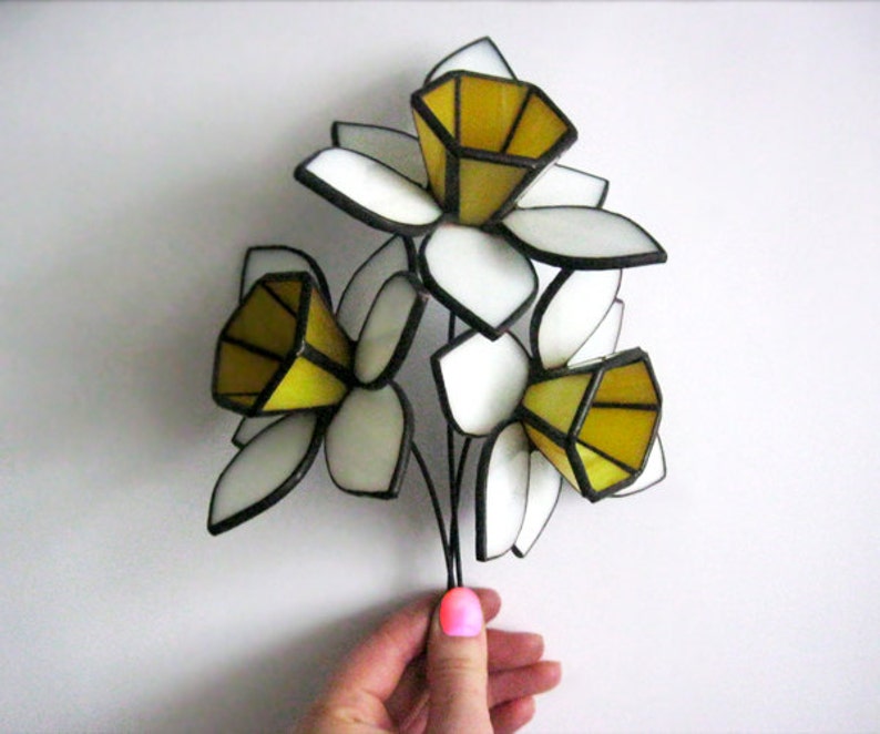 Stained glass flower Daffodil gift Garden decor Birth month flowers 3d stained glass Everlasting flowers image 2