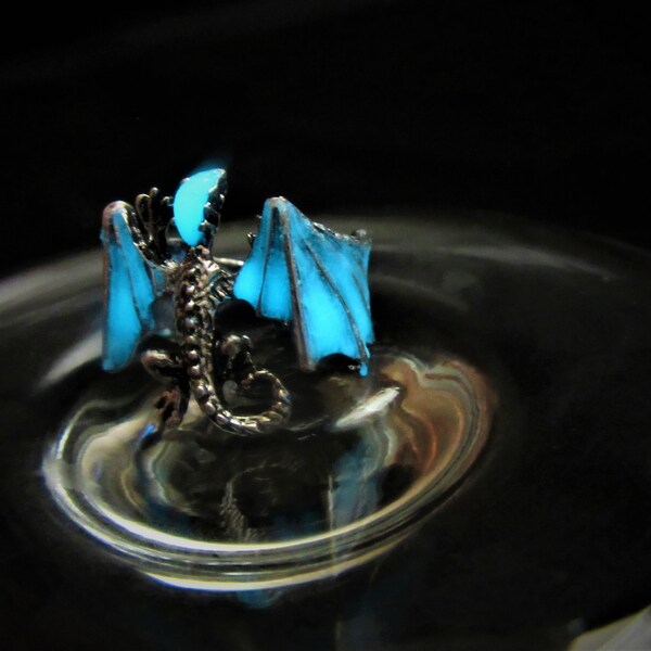 Dragon ring/ Glow in the dark