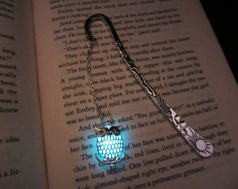 Owl pendant / silver bookmark glow in the dark