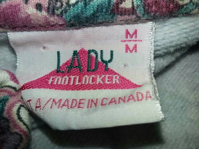 Lady Foot Locker Size Medium Pink Cardigan Long Sweater Vintage Paisley Sweater Color Green