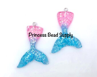 38x37mm iridescent purple /& turquoise mermaid tail chunky bead metal pendant