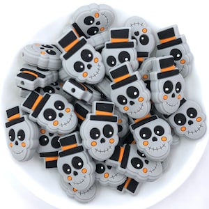 Gray Skeleton Head Silicone Focal Beads