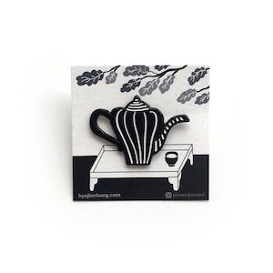 Teapot1 Enamel Pin