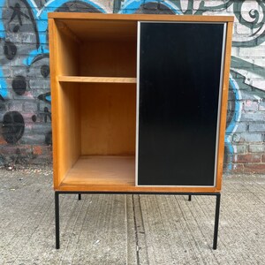 Paul Mccobb vintage mid century small maple cabinet black & white sliding doors iron base nice image 10