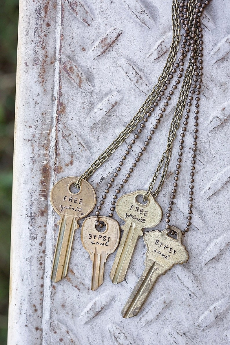 Free Spirit, Gypsy Soul Key Necklace Hand-stamped Repurposed Vintage Boho Bohemian Style Bild 1