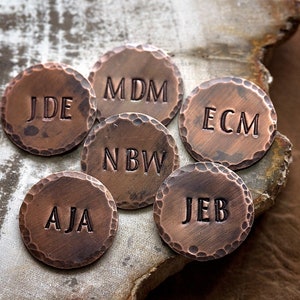 Personalized Golf Ball Marker | Golfer Gift for Groomsmen Husband Dad Grandfather Initial | Father's Day Gift | Distressed Copper | 7/8"