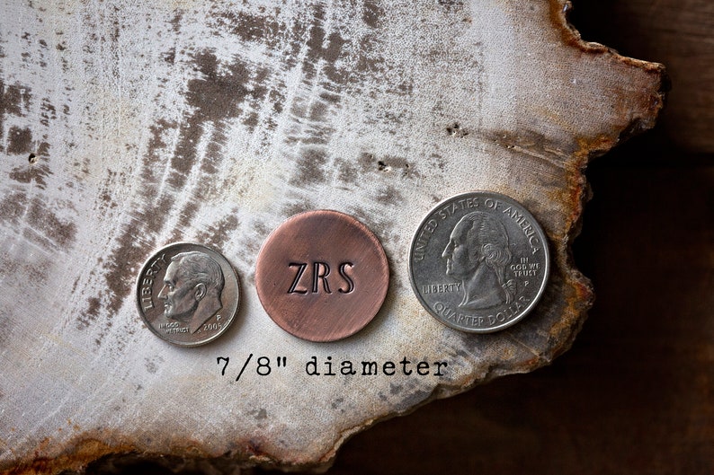 Personalized 7/8 Initial Golf Ball Marker Father's Day Golfer Gift for Groomsmen Husband Dad Grandfather Distressed Copper image 2