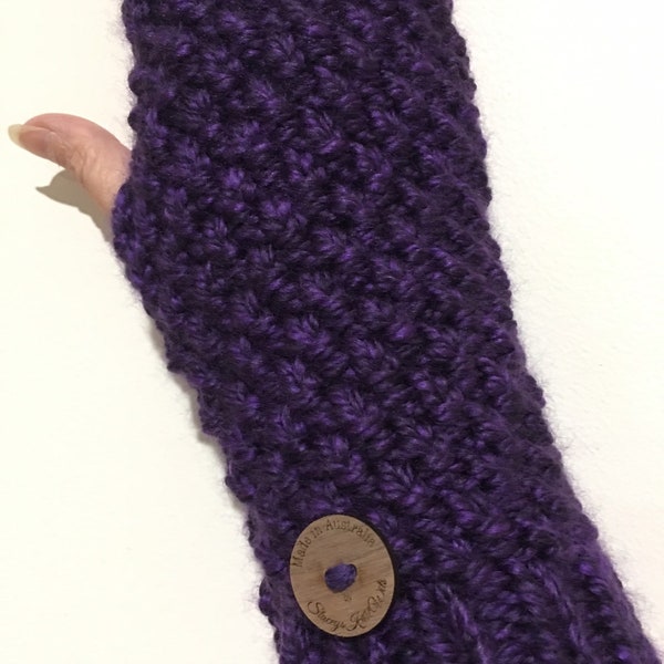 Handmade knitted purple Handwarmers, Fingerless gloves, wristwarmers, purple gloves, texting gloves, purple gloves, knitted mittens purple