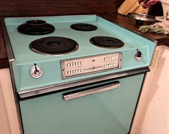 Antique GE electric turquoise stove and oven, 1950's   27"