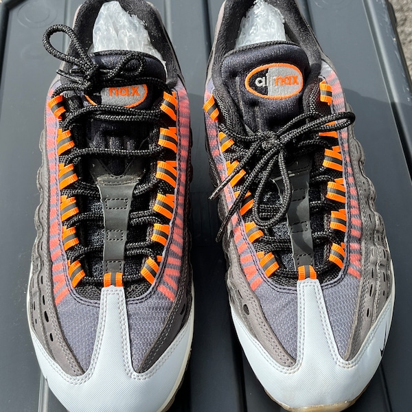 Chaussures Nike Air Max 95 Kim Jones Total Orange pour Homme Taille 8.5. DD1871-001