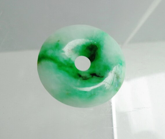 1800s Qing Dynasty Chinese imperial green jadeite… - image 8