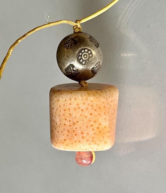 Solid natural pink star coral pendant amulet link… - image 3