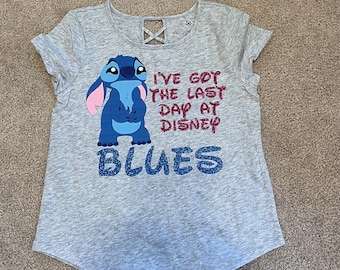 STITCH Last Day at Disney Blues Abbinando le camicie di famiglia