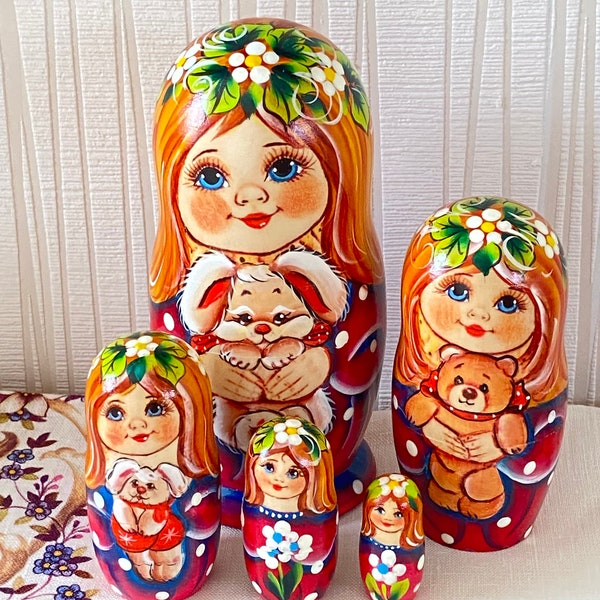 Authentique poupée russe matriochka