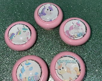 Décor d’armoire licorne, Commode, Chambre à coucher, Chambre de bébé, Boutons de meubles, Magique, Bébé fille, Rose, Corne, Violet, Bleu, Orange, Arc-en-ciel