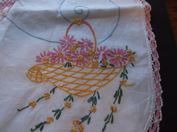 Vintage Ivory Hand Embroidered Dresser Scarf Or Table Runner Etsy