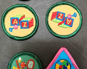 Vintage Girl Scout Brownie Patches: Children, Sports, Cookie Sale 2000