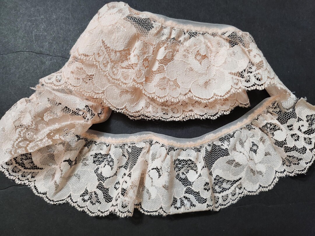 Scallop Ruffle Edge Peach Colored Ruffled Scalloped Edge Lace 46 by 2 1/2 Inches Crafts ...