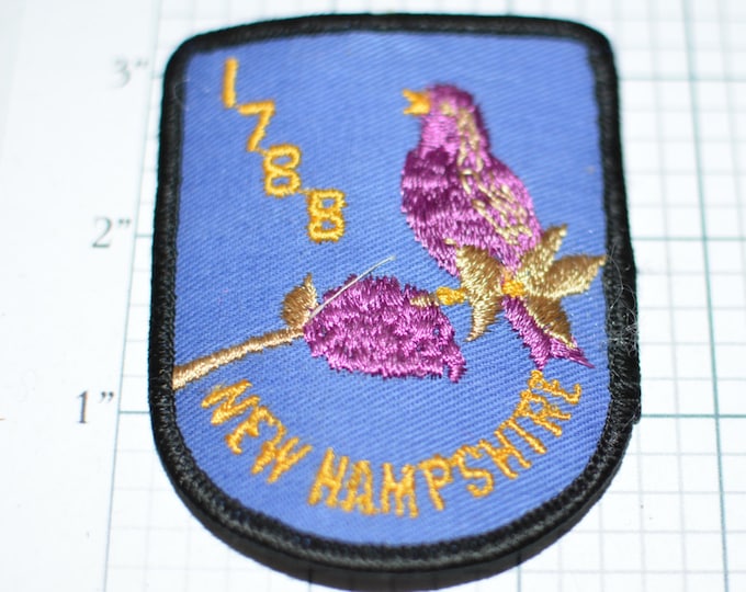 NEW HAMPSHIRE 1788 Purple Finch - Sew-on Vintage Patch - Travel Patch Souvenir Jacket Patch Jeans Patch Backpack Patch Hat Patch Bird eb2