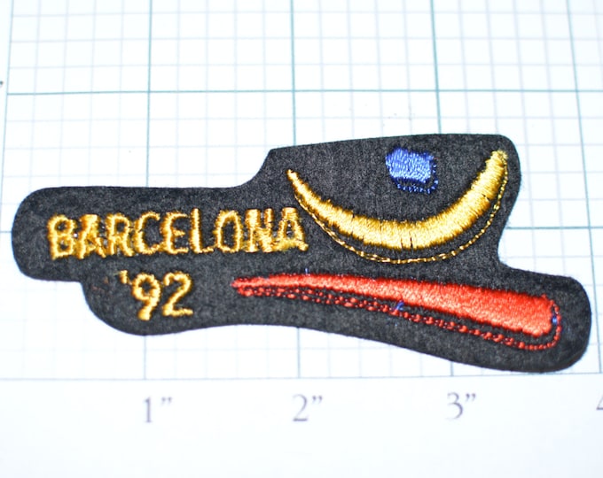 Barcelona '92 Iron-On Vintage Souvenir Patch Spain Summer Olympics RARE XXV Olympiad for Jacket Hat Shirt Sports Memorabilia Collectible s2