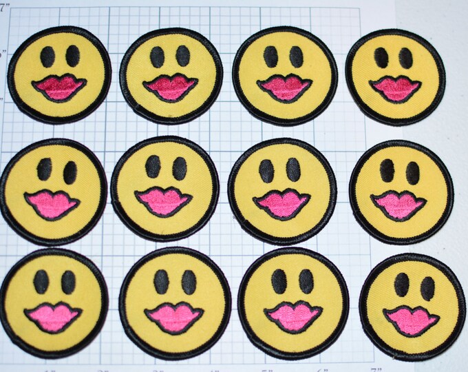 Lot of 12 Kissing Lips Embroidered Iron-On Vintage Clothing Patches Cute Fun Girls Accessory DIY Clothes Craft Sew s13