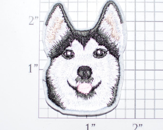 Siberian Husky Dog Breed Iron-on Embroidered Clothing Patch Applique Dog Lover Gift Idea Canine Pet Vest Jacket Shirt Backpack Jeans e30i