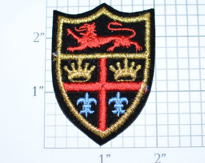Fancy Crest Crown Fleur De Lis Lion Metallic Gold Threading Royalty Iron-on Patch Embroidered Clothing Patch Jacket Patch Hat Patch Bling s6