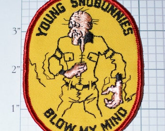 Young Snobunnies Blow My Mind Old Skier Funny Sew-On Vintage Embroidered Patch Skiing Snowboarding Snowmobiling Jacket Vest Patch Snow e13