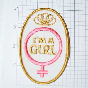 I&#39;m A Girl Cute Vintage Embroidered Sew-on Patch Baby Clothing Toddler Newborn Female Venus Symbol Blanket Jeans Baby Gender Reveal Idea e11