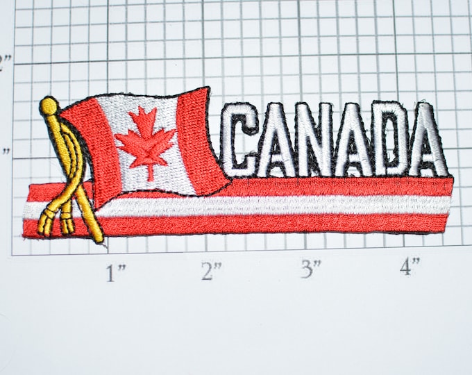 Canada Iron-On Vintage Embroidered Travel Patch Emblem Badge Tourist Trip Souvenir Gift Idea Collectible Vacation Holiday Keepsake e25c