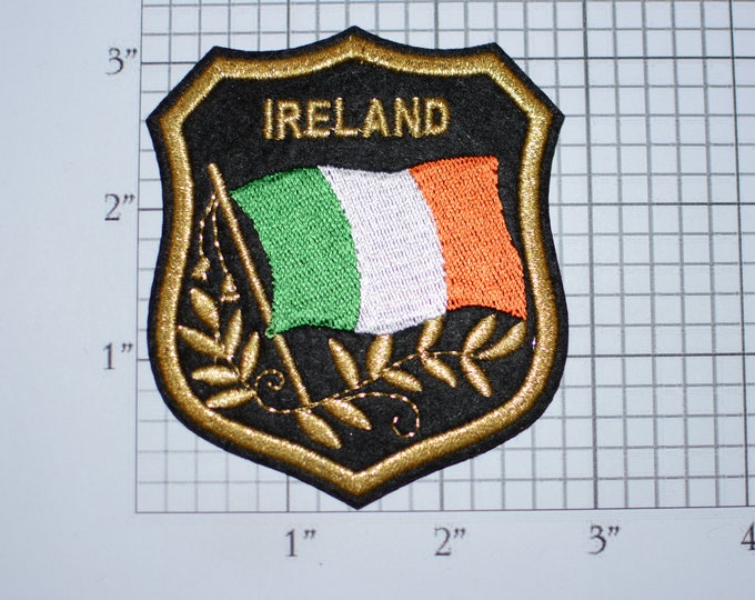 IRELAND Iron-on Embroidered Clothing Patch Flag in Shield Design w/Metallic Gold Threading Beautiful Travel Trip Tourist Souvenir Memento