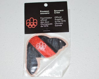 Montreal 1976 Beaver Mascot Amik Sew-On Embroidered Souvenir Crest Clothing Patch Summer Olympic Games XXI Olympiad Emblem Quebec Canada