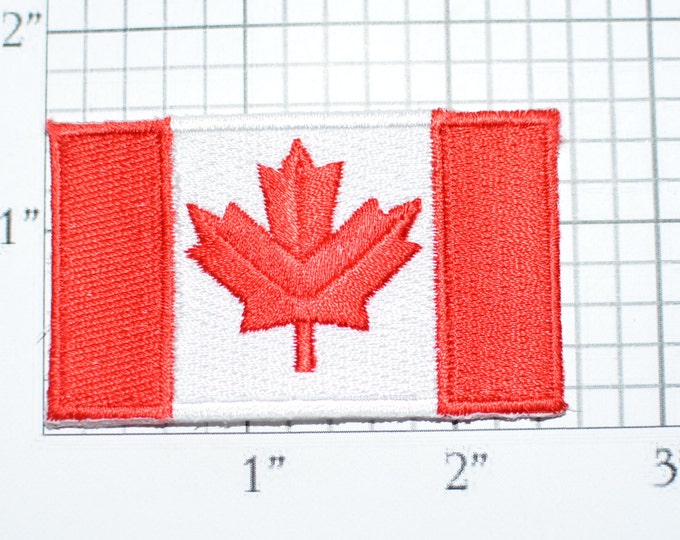 Canada Maple Leaf Flag Iron-On Vintage Embroidered Applique Patch for DIY Clothing Project Sewing Crafts Scrapbook Trip Memorabilia e25o