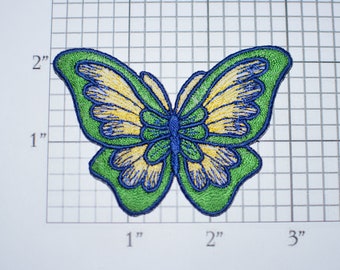 Beautiful Green Butterfly Iron-On Vtg Embroidered Patch for DIY Craft Idea Clothing Clothes Repair Fashion Accent Cute Decorative Adornment